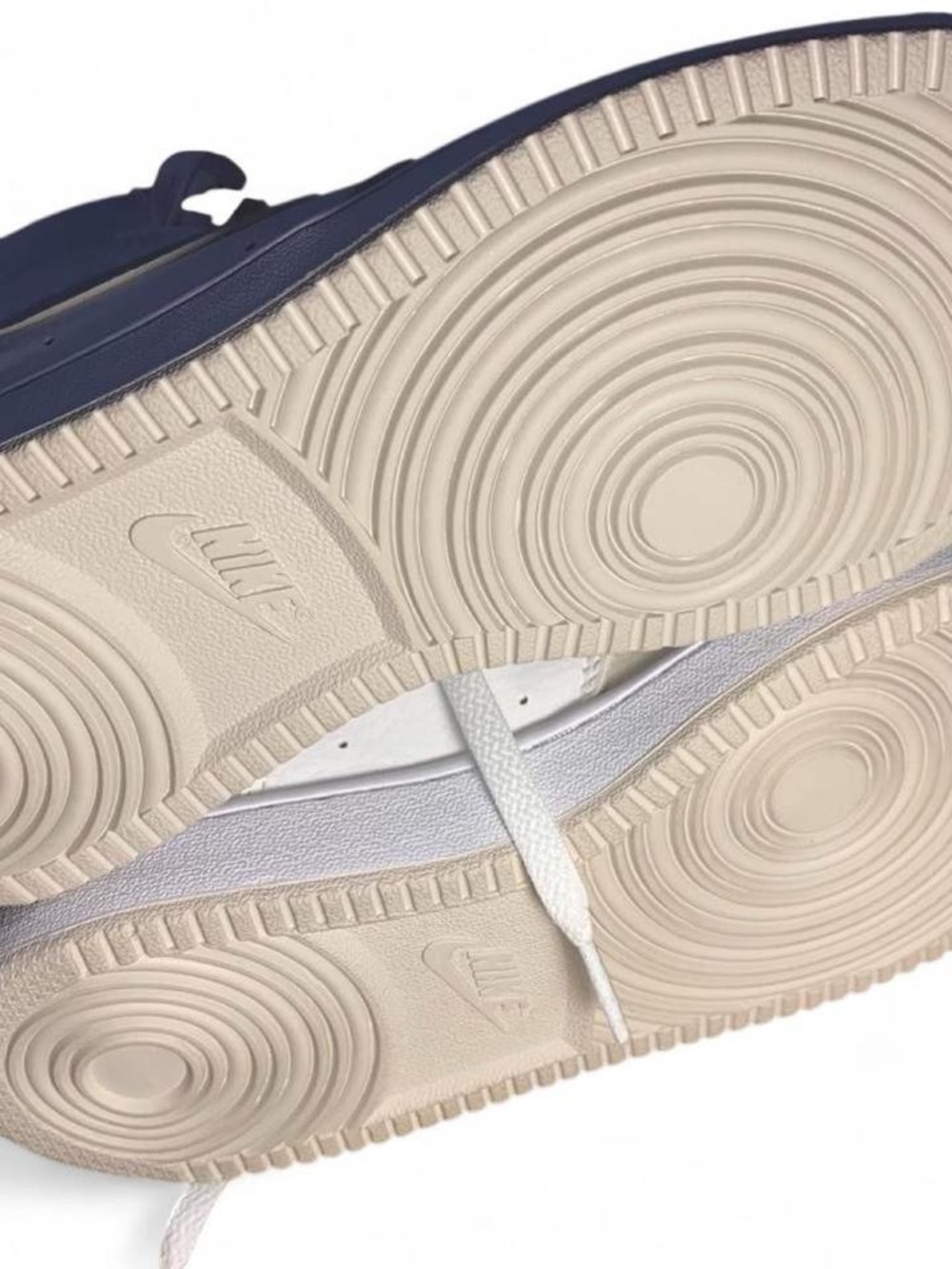 Nike Mid-Top Sneakers in White & Light Beige Women’s Size 8 - Picture 5 of 6
